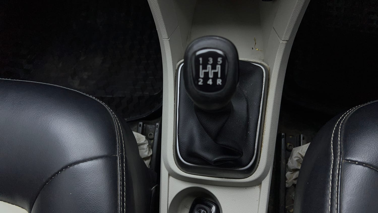 2022 Tata Tigor XZ Plus CNG-16