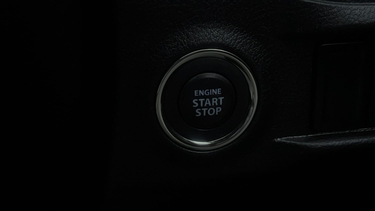 2022 Toyota Urban Cruiser Premium Grade MT-42