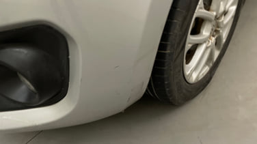 minor_scratch_0