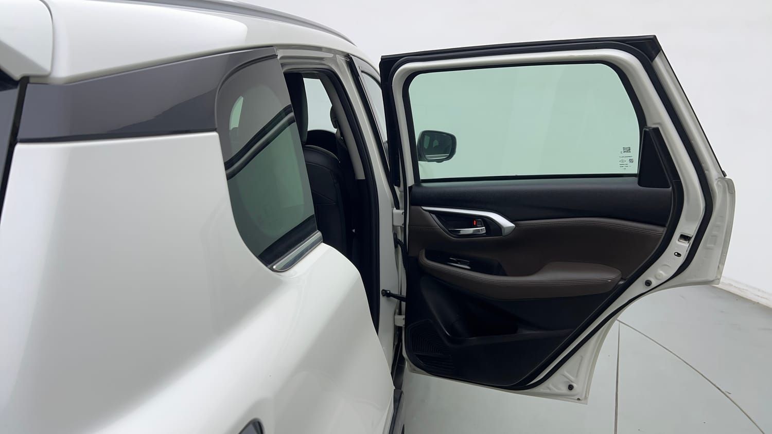 Used 2023 Toyota Urban Cruiser Hyryder V Hybrid Hybrid Automatic interior RIGHT REAR DOOR OPEN VIEW