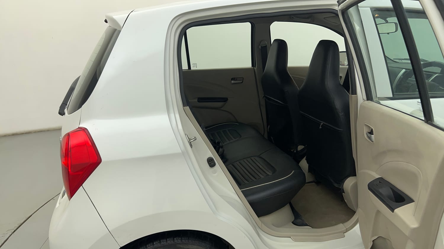 Used 2017 Maruti Suzuki Celerio ZXi AMT Petrol Automatic interior RIGHT SIDE REAR DOOR CABIN VIEW