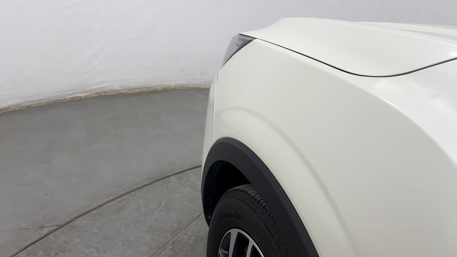Used 2023 Mahindra XUV 300 W8 (O) 1.2 Petrol Petrol Manual dents MINOR SCRATCH