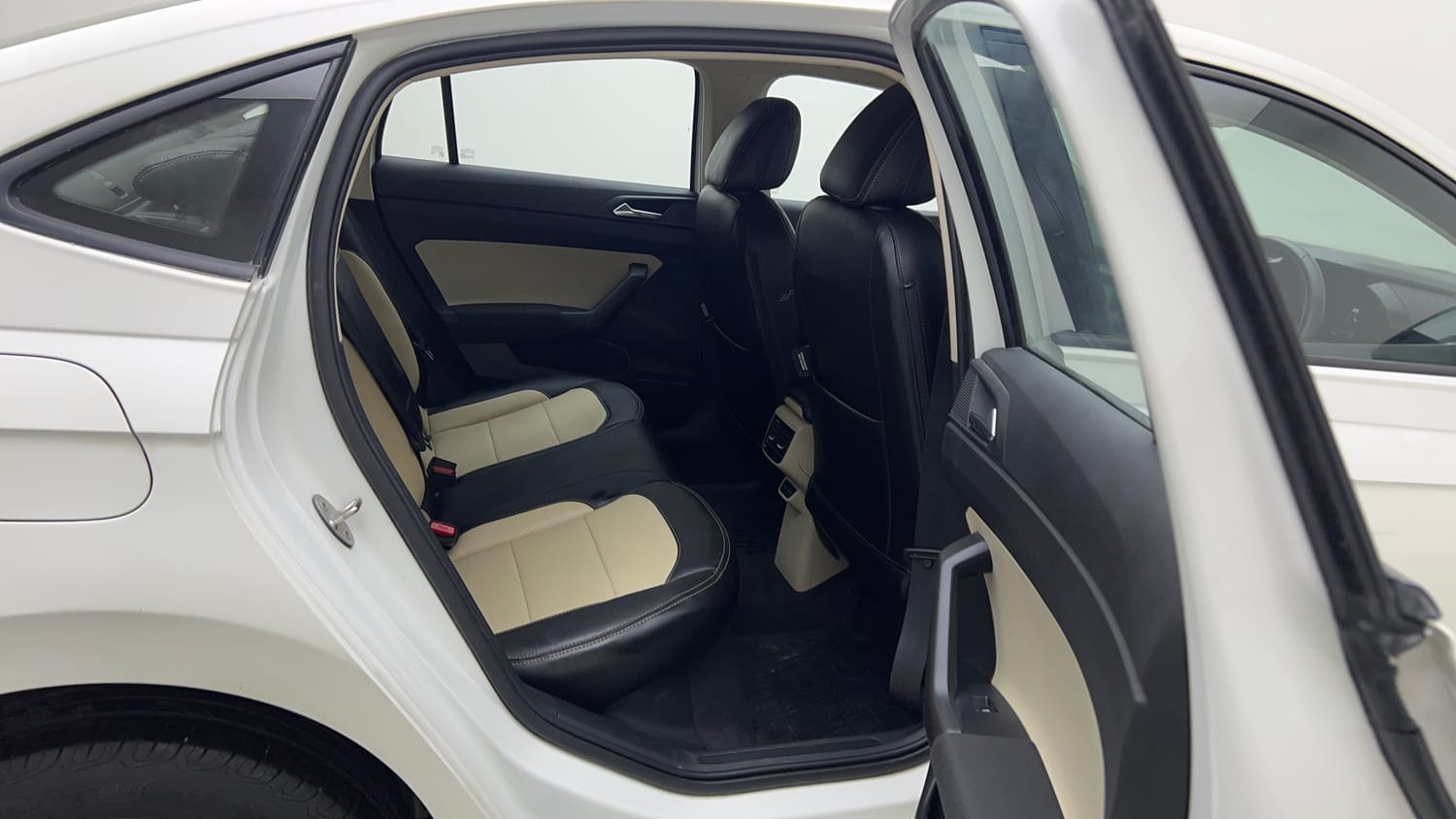 2022 Skoda Slavia Ambition 1.0L TSI AT-18