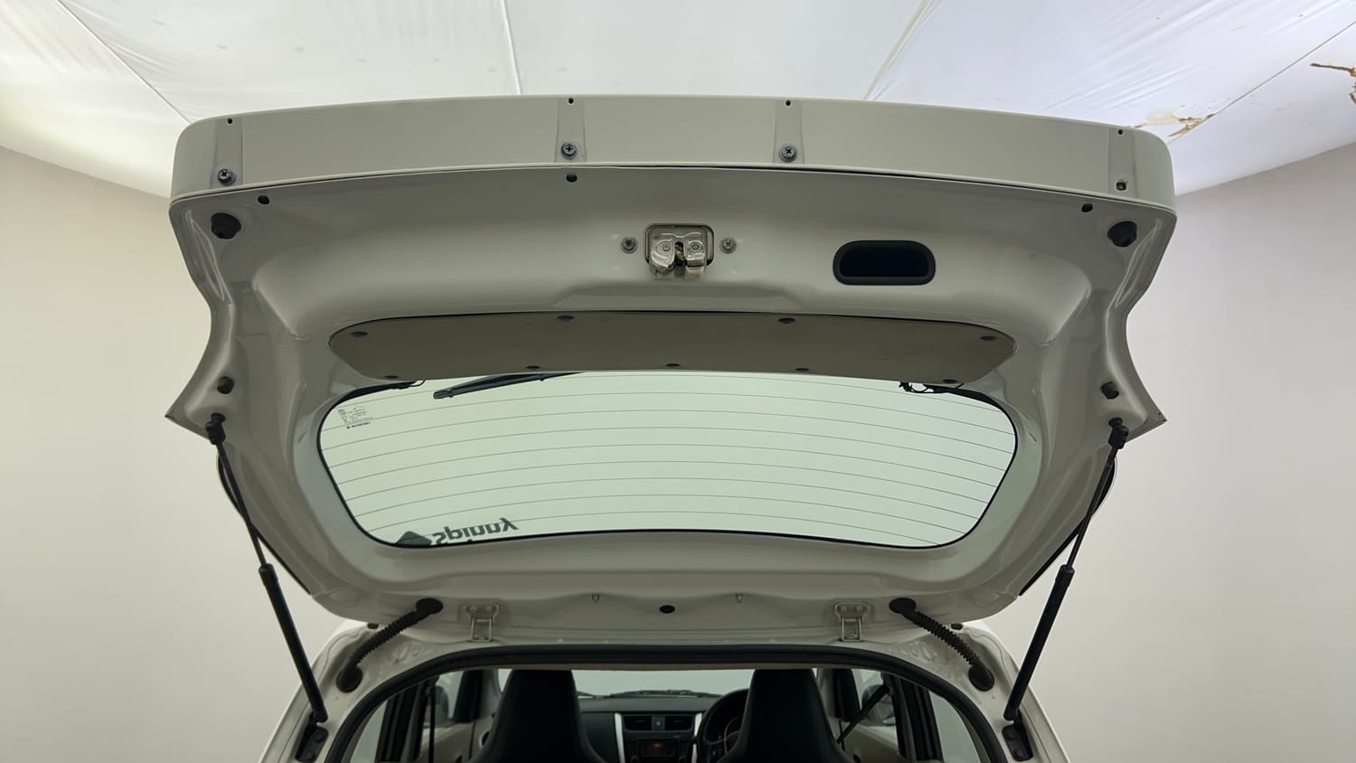 Used 2017 Maruti Suzuki Celerio ZXi AMT Petrol Automatic interior DICKY DOOR OPEN VIEW