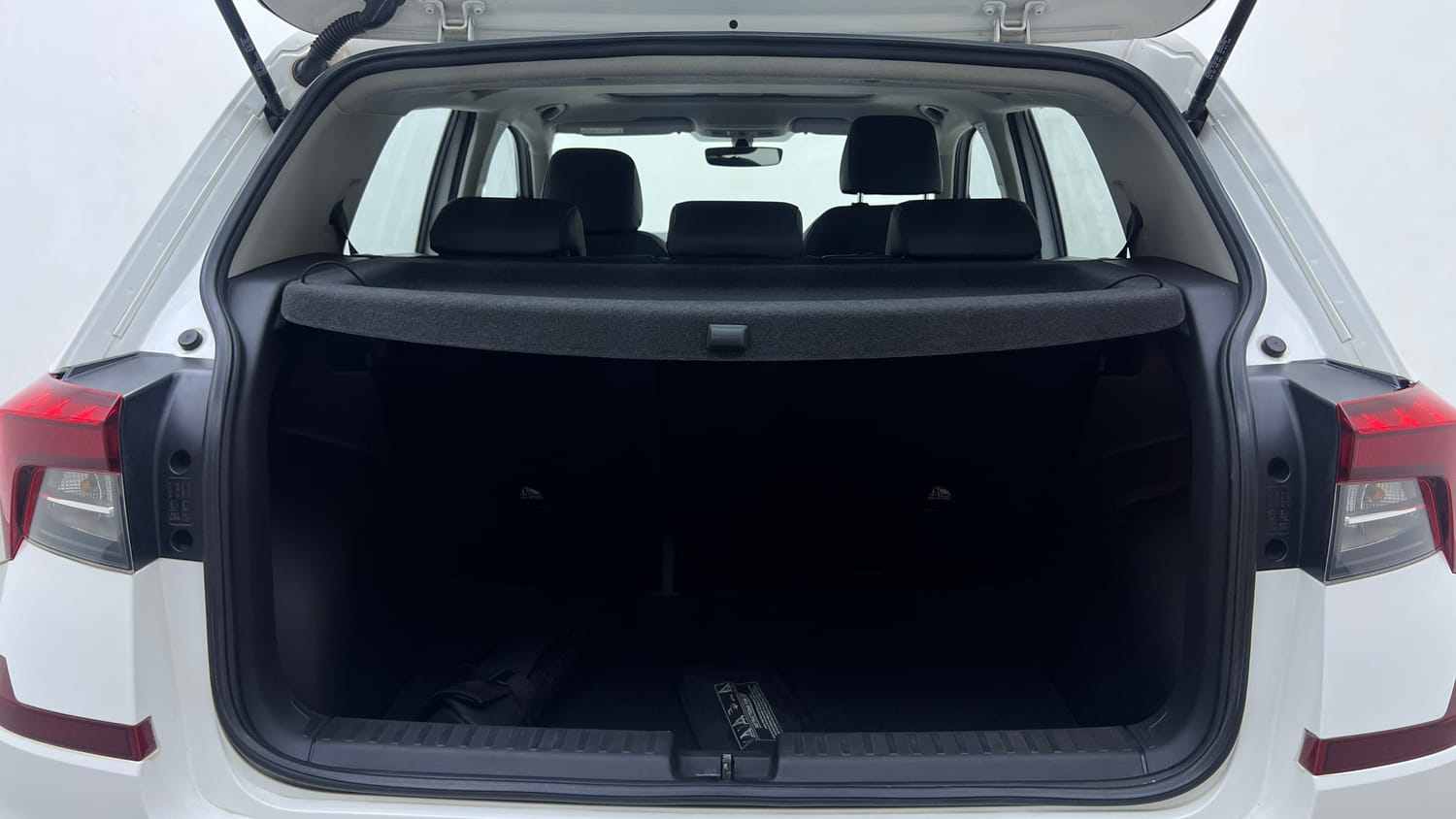 Used 2022 Skoda Kushaq Style 1.5L TSI MT Petrol Manual interior DICKY INSIDE VIEW