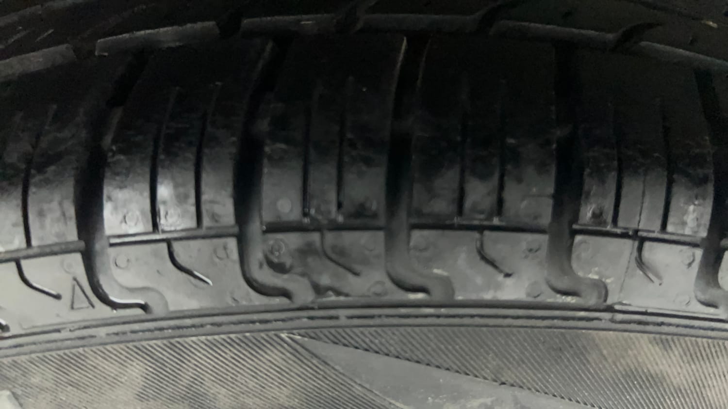 Used 2017 Maruti Suzuki Celerio ZXi AMT Petrol Automatic tyres RIGHT REAR TYRE TREAD VIEW