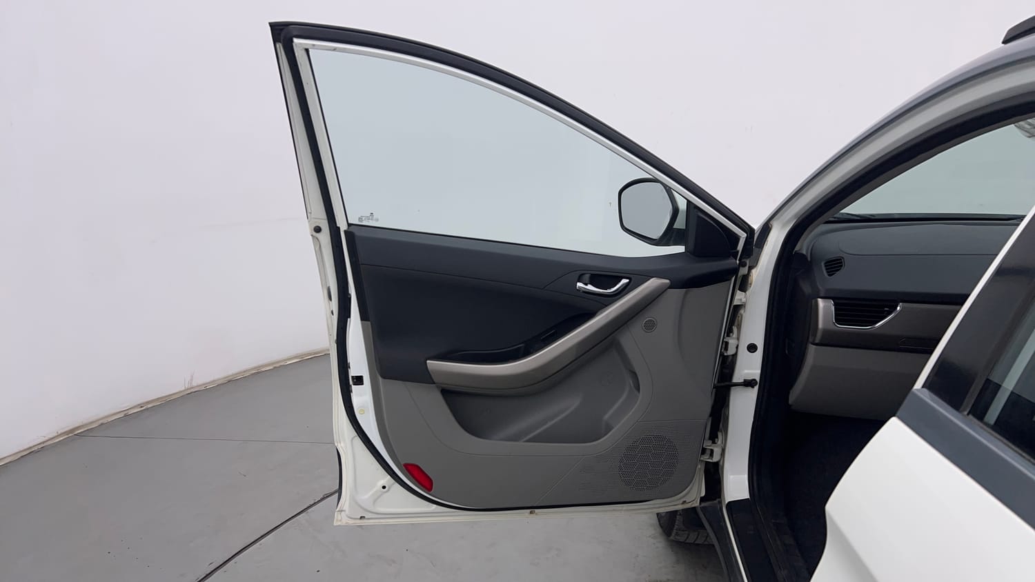 Used 2019 Tata Nexon XZ Plus Dual Tone Petrol Manual interior LEFT FRONT DOOR OPEN VIEW