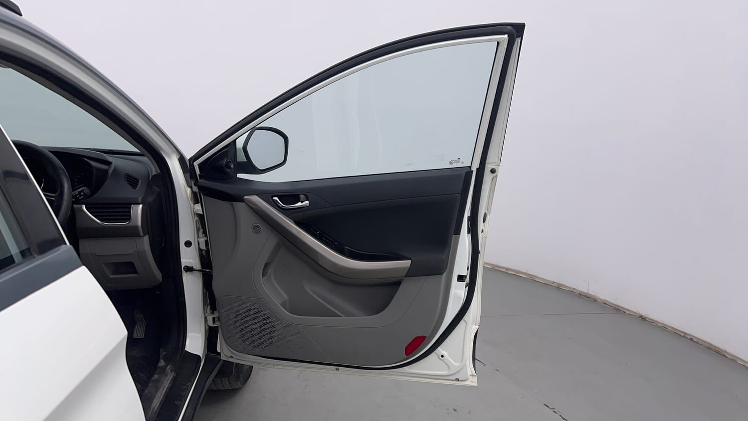 Used 2019 Tata Nexon XZ Plus Dual Tone Petrol Manual interior RIGHT FRONT DOOR OPEN VIEW