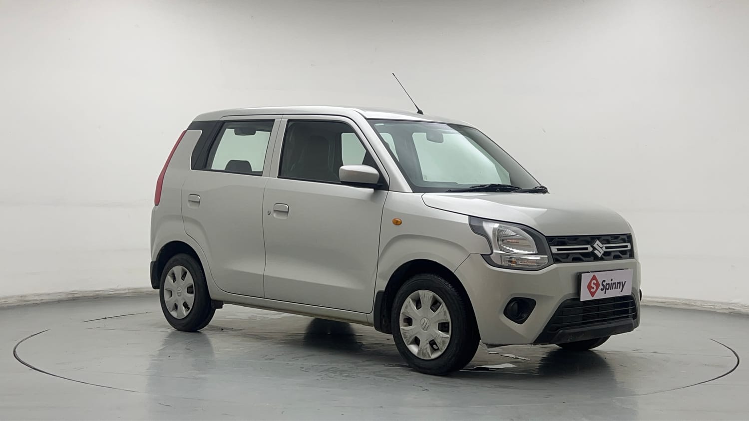 Used 2019 Maruti Suzuki Wagon R VXi 1.0 Petrol Manual exterior RIGHT FRONT CORNER VIEW