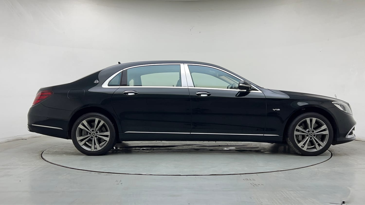 2018 Mercedes-Benz S-Class Maybach S 650-5
