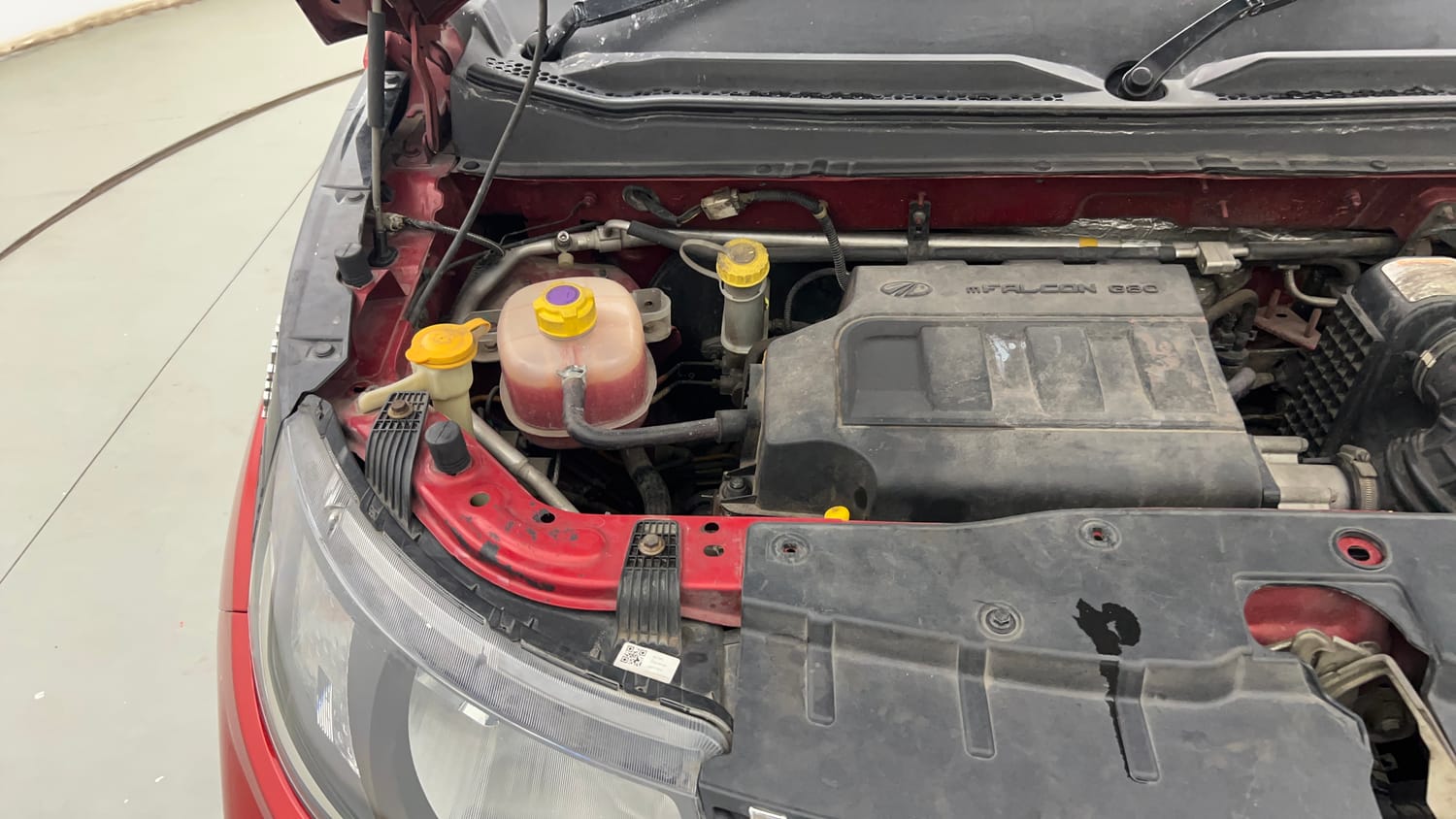 Used 2018 Mahindra KUV100 NXT K4 Plus 6 STR Petrol Manual engine ENGINE RIGHT SIDE VIEW