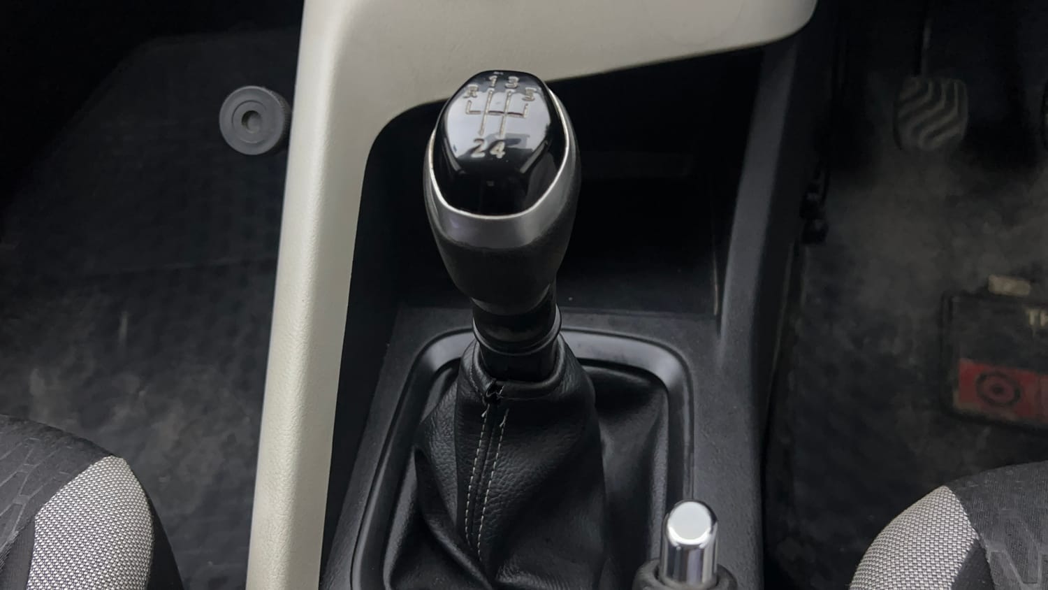 2024 Nissan Magnite XE-16
