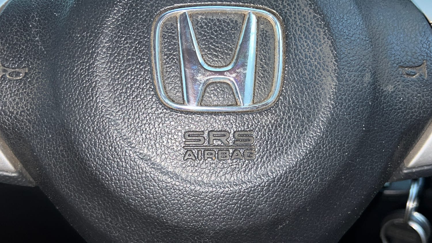 Used 2015 Honda Amaze 1.2 VX i-VTEC Petrol Manual top_features Airbags