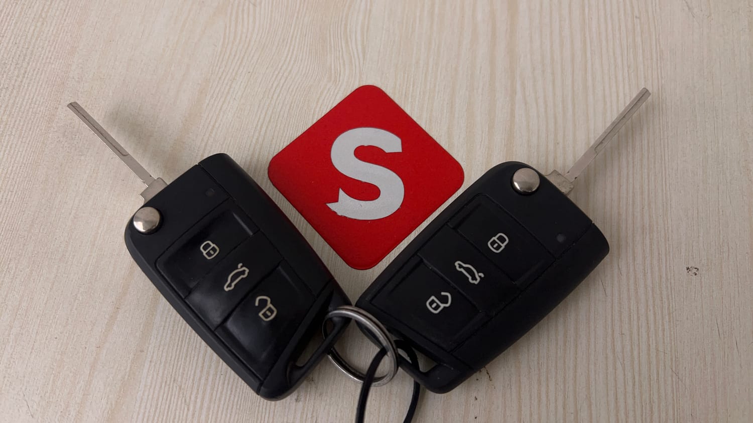 Used 2022 Skoda Slavia Style 1.0L TSI MT Petrol Manual extra CAR KEY VIEW