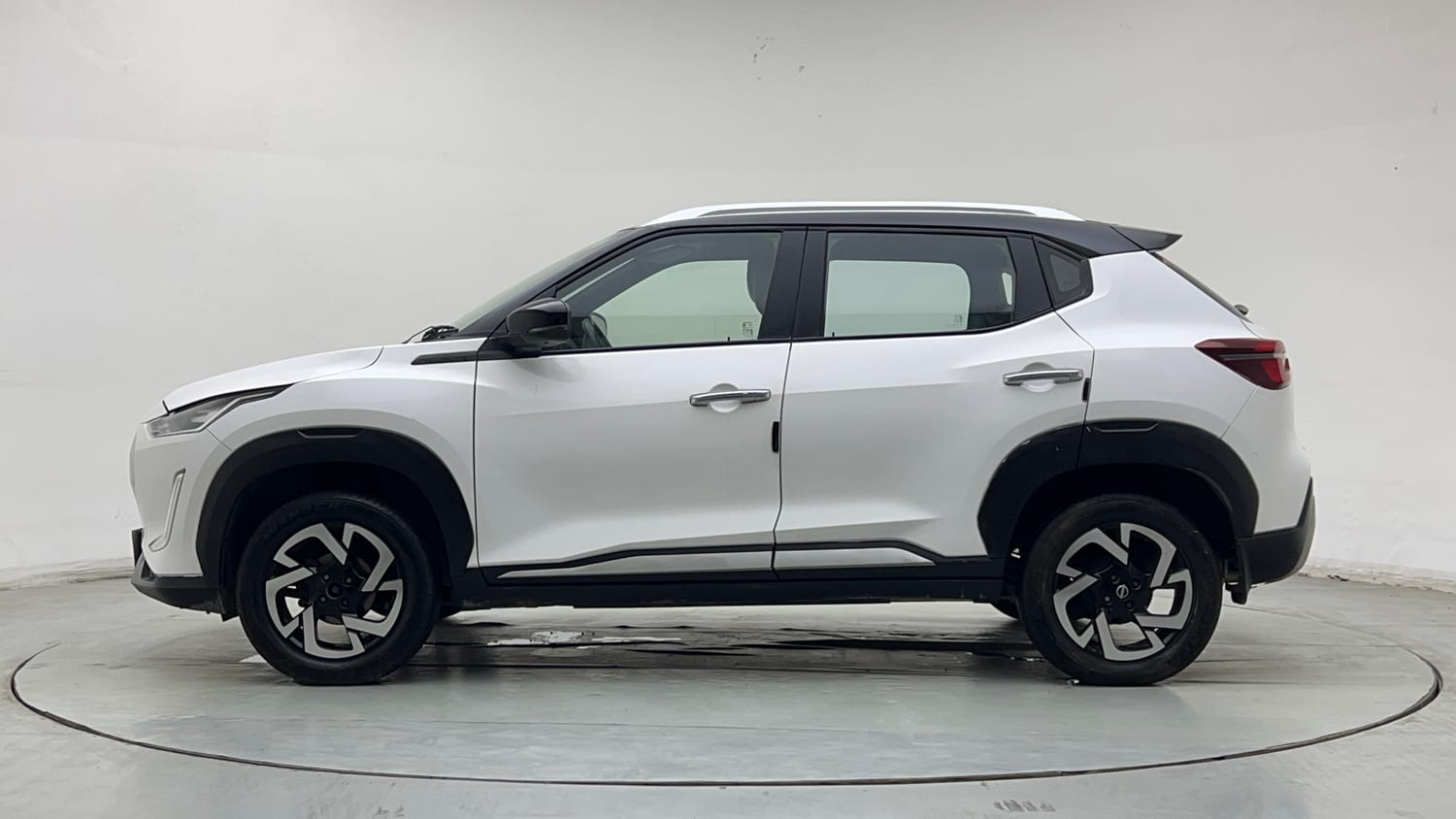 2021 Nissan Magnite XV Turbo-1
