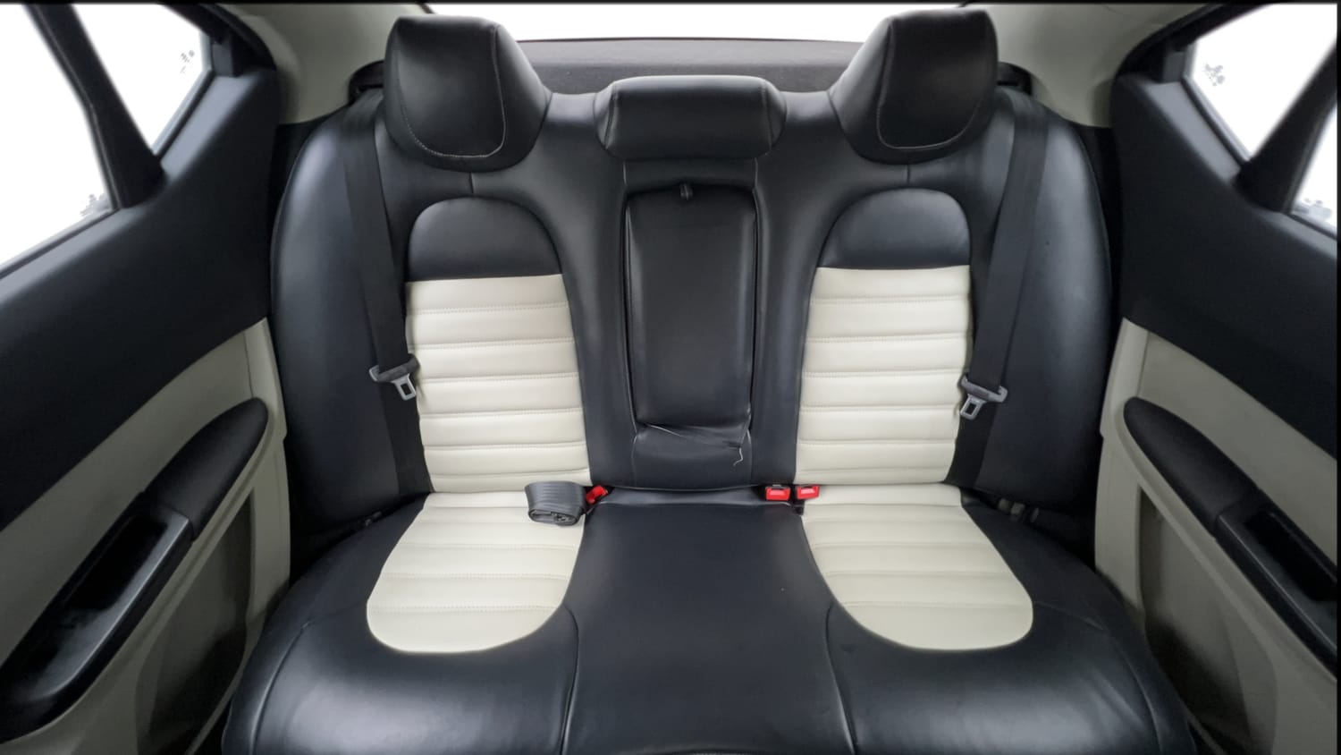 2022 Tata Tigor XZ Plus CNG-23