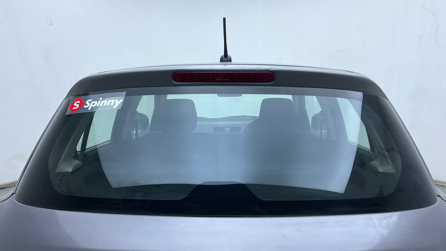 Used 2013 Maruti Suzuki Swift LDi Diesel Manual exterior BACK WINDSHIELD VIEW