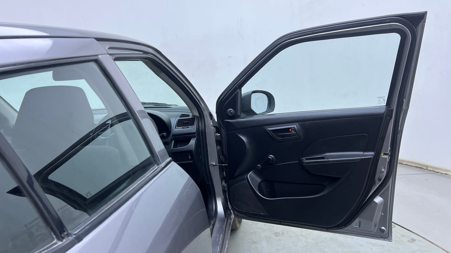 Used 2013 Maruti Suzuki Swift LDi Diesel Manual interior RIGHT FRONT DOOR OPEN VIEW