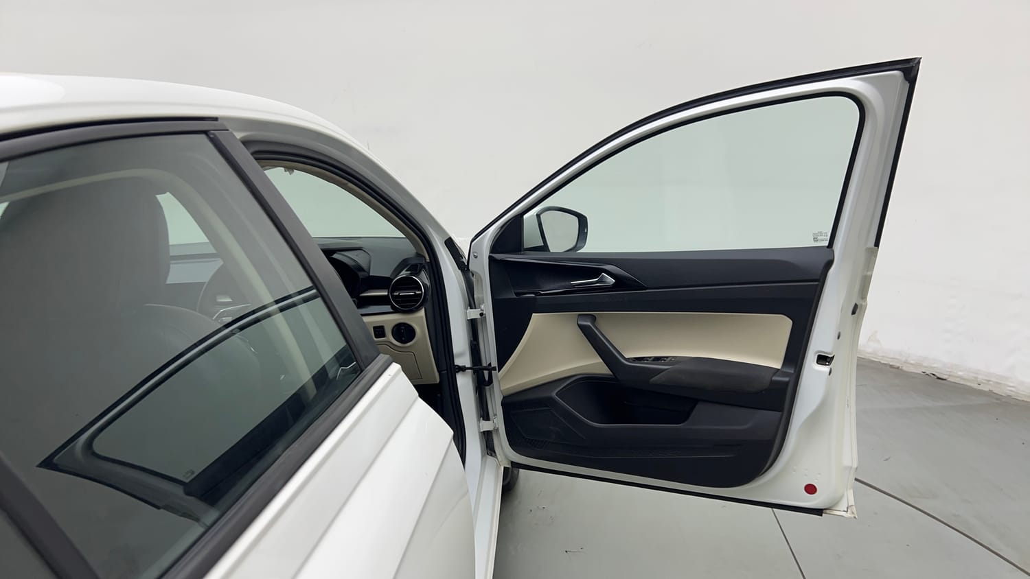 2022 Skoda Slavia Ambition 1.0L TSI AT-19