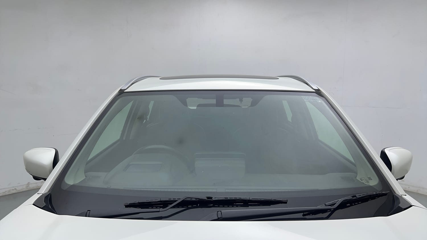 Used 2023 Toyota Urban Cruiser Hyryder V Hybrid Hybrid Automatic exterior FRONT WINDSHIELD VIEW