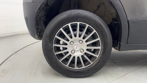 Used 2023 Tata Punch Pure MT Petrol Manual tyres RIGHT REAR TYRE RIM VIEW