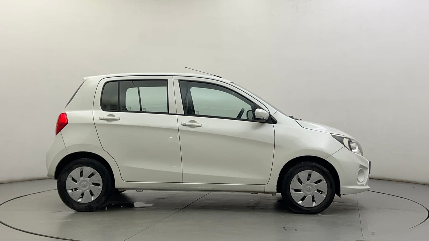 Used 2017 Maruti Suzuki Celerio ZXi AMT Petrol Automatic exterior RIGHT SIDE VIEW