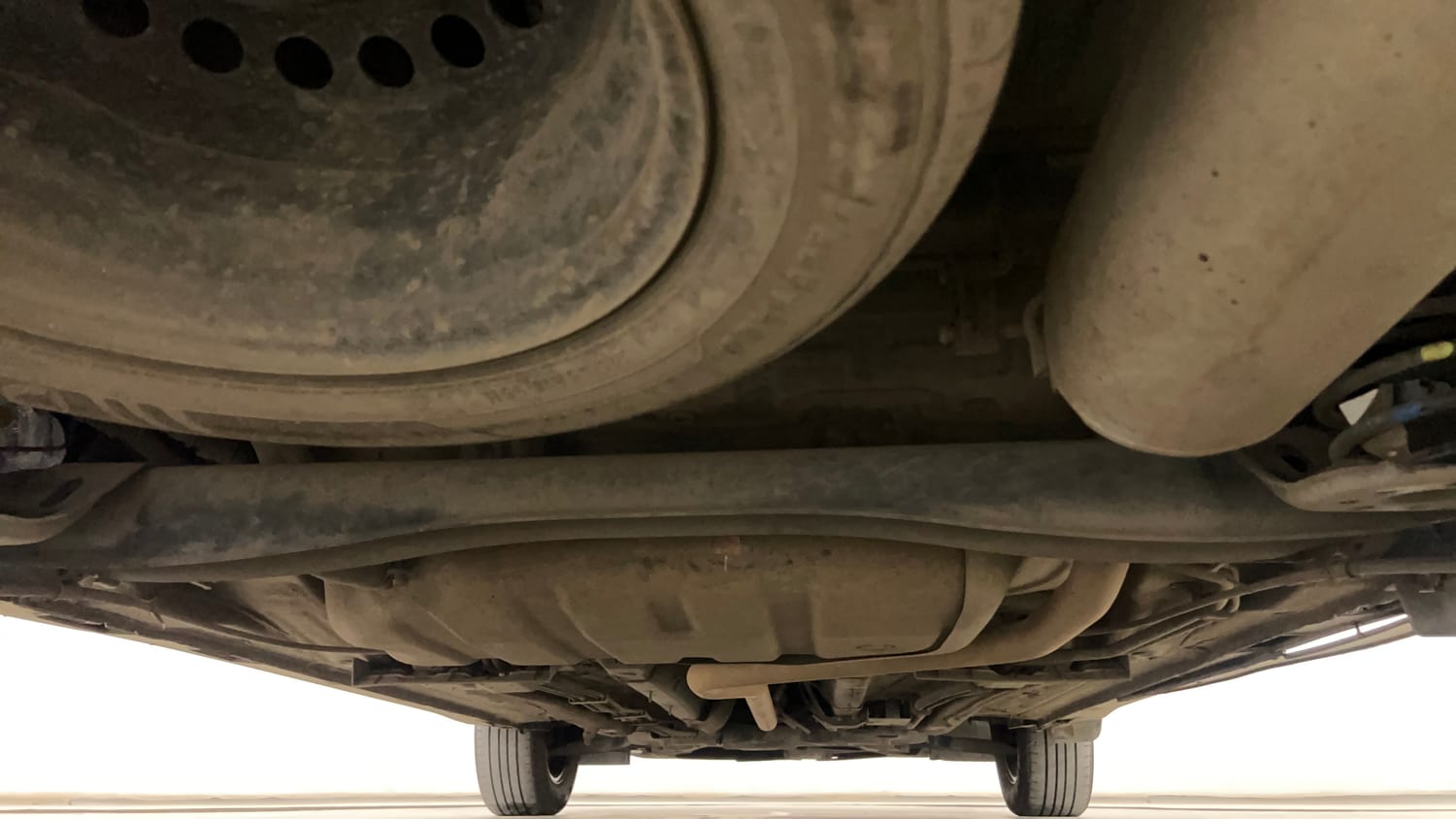 Used 2023 Kia Carens Luxury Plus 1.5 Diesel AT 7 STR Diesel Automatic extra REAR UNDERBODY VIEW (TAKEN FROM REAR)