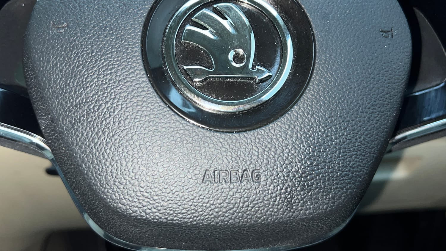 2022 Skoda Slavia Ambition 1.0L TSI AT-42