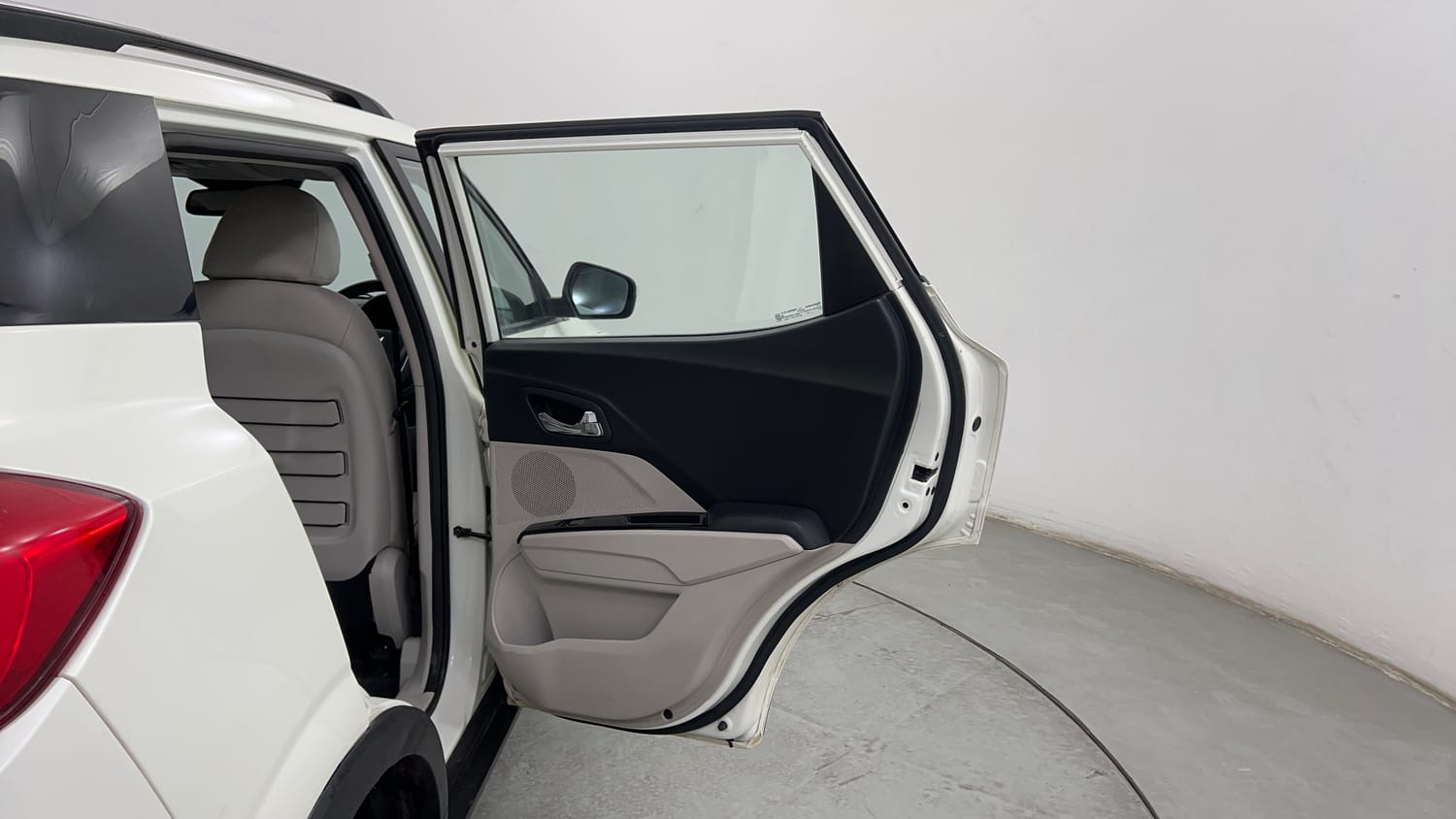 Used 2023 Mahindra XUV 300 W8 (O) 1.2 Petrol Petrol Manual interior RIGHT REAR DOOR OPEN VIEW
