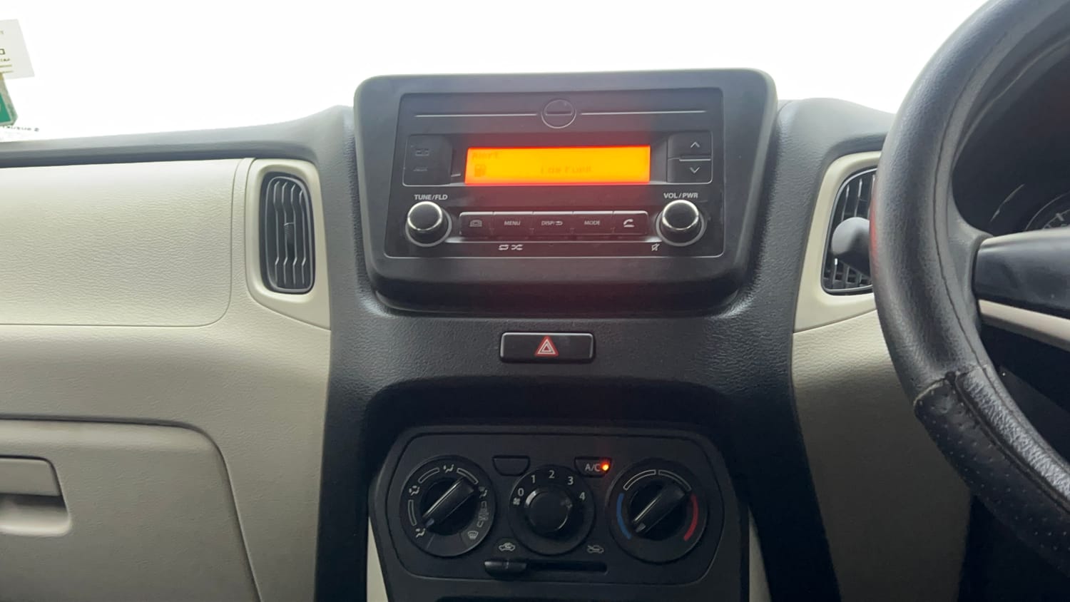 Used 2019 Maruti Suzuki Wagon R VXi 1.0 Petrol Manual interior MUSIC SYSTEM & AC CONTROL VIEW
