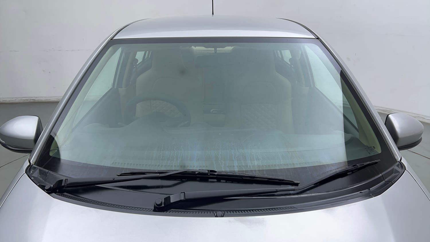 Used 2015 Honda Amaze 1.2 VX i-VTEC Petrol Manual exterior FRONT WINDSHIELD VIEW