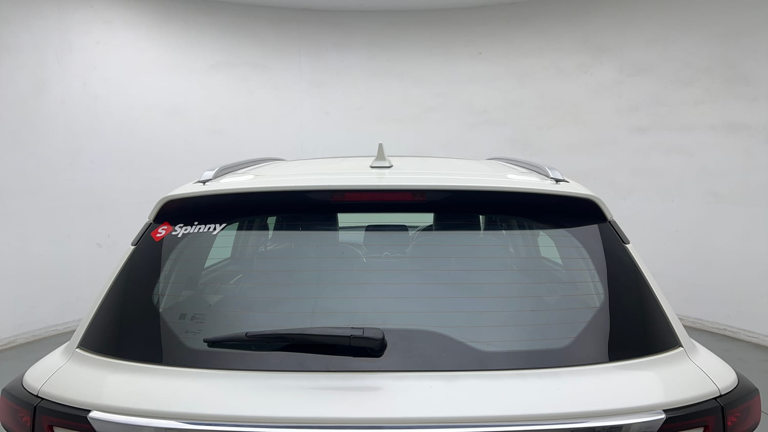 Used 2023 Toyota Urban Cruiser Hyryder V Hybrid Hybrid Automatic exterior BACK WINDSHIELD VIEW