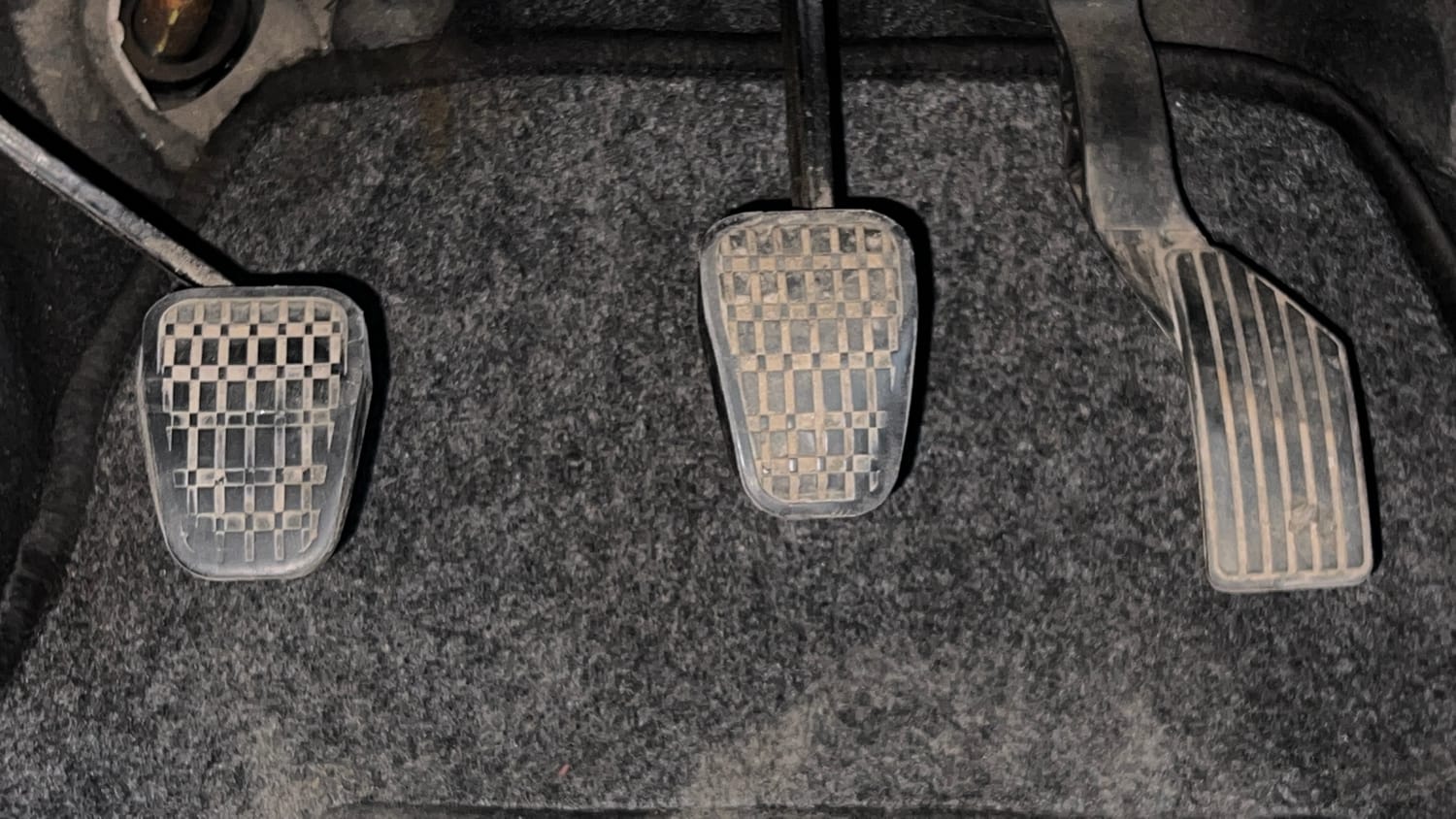 Used 2019 Tata Nexon XZ Plus Dual Tone Petrol Manual interior PEDALS VIEW
