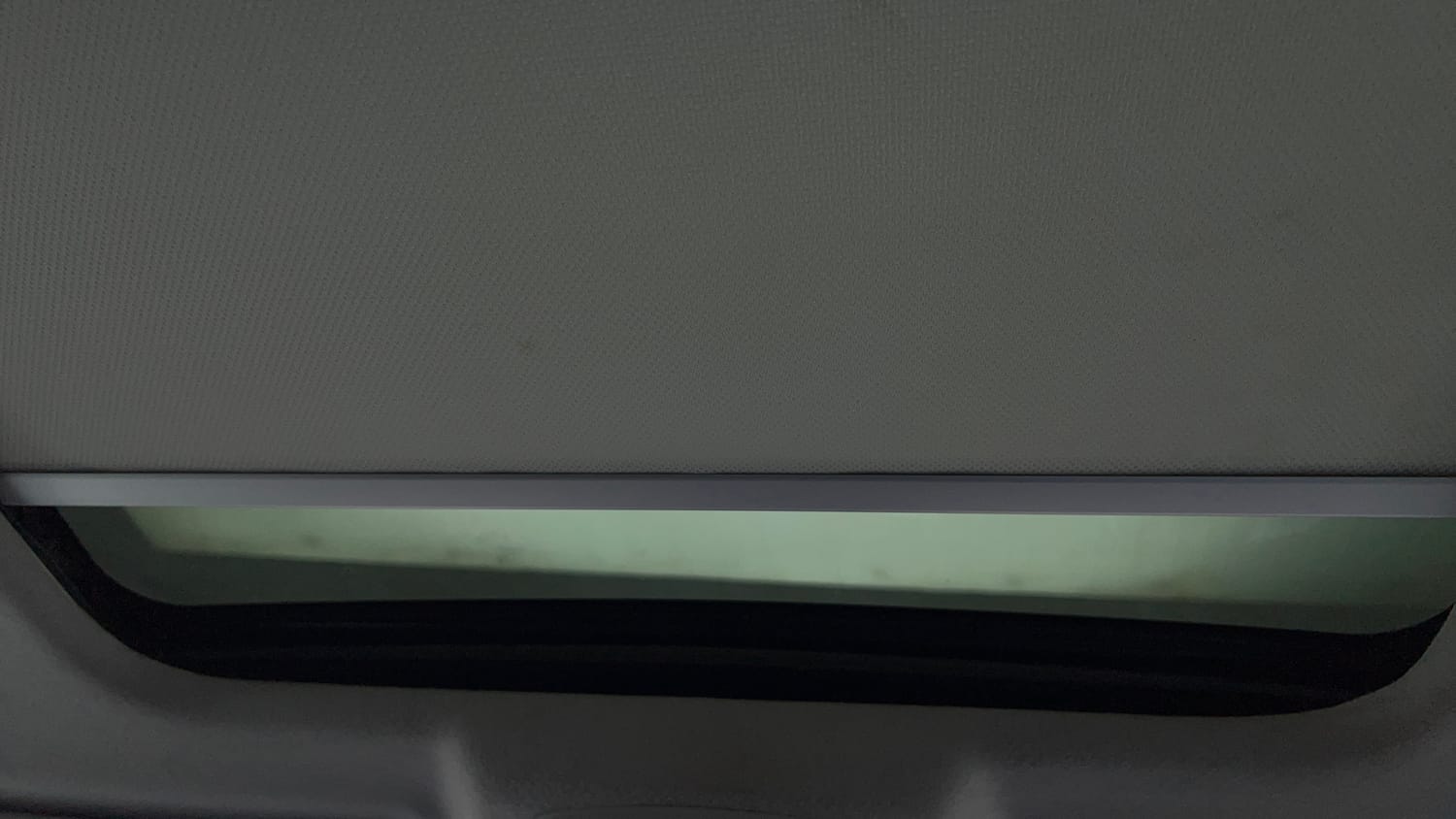 Used 2023 Toyota Urban Cruiser Hyryder V Hybrid Hybrid Automatic top_features Sunroof