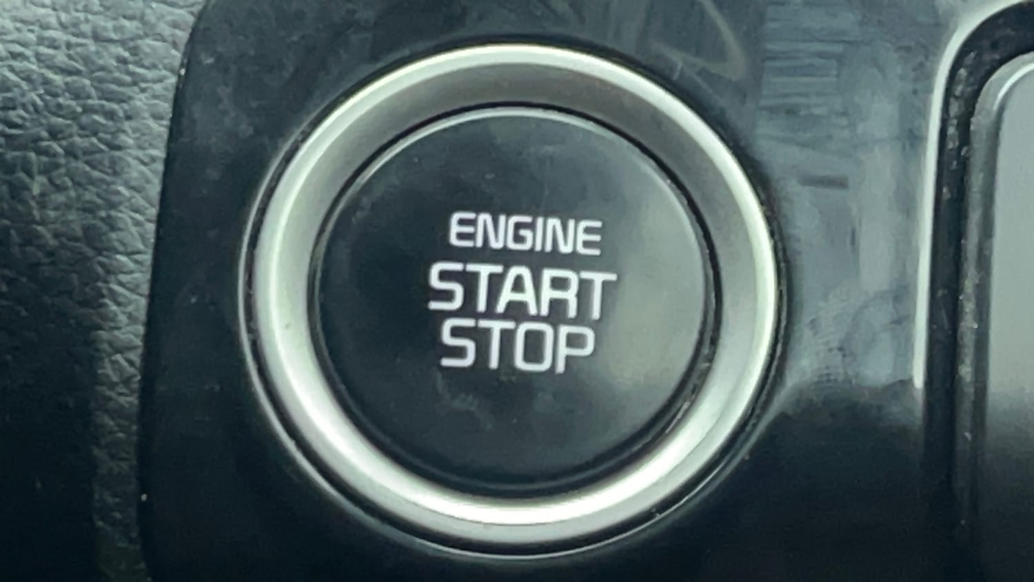 2020 Kia Sonet GTX Plus 1.0 DCT-43
