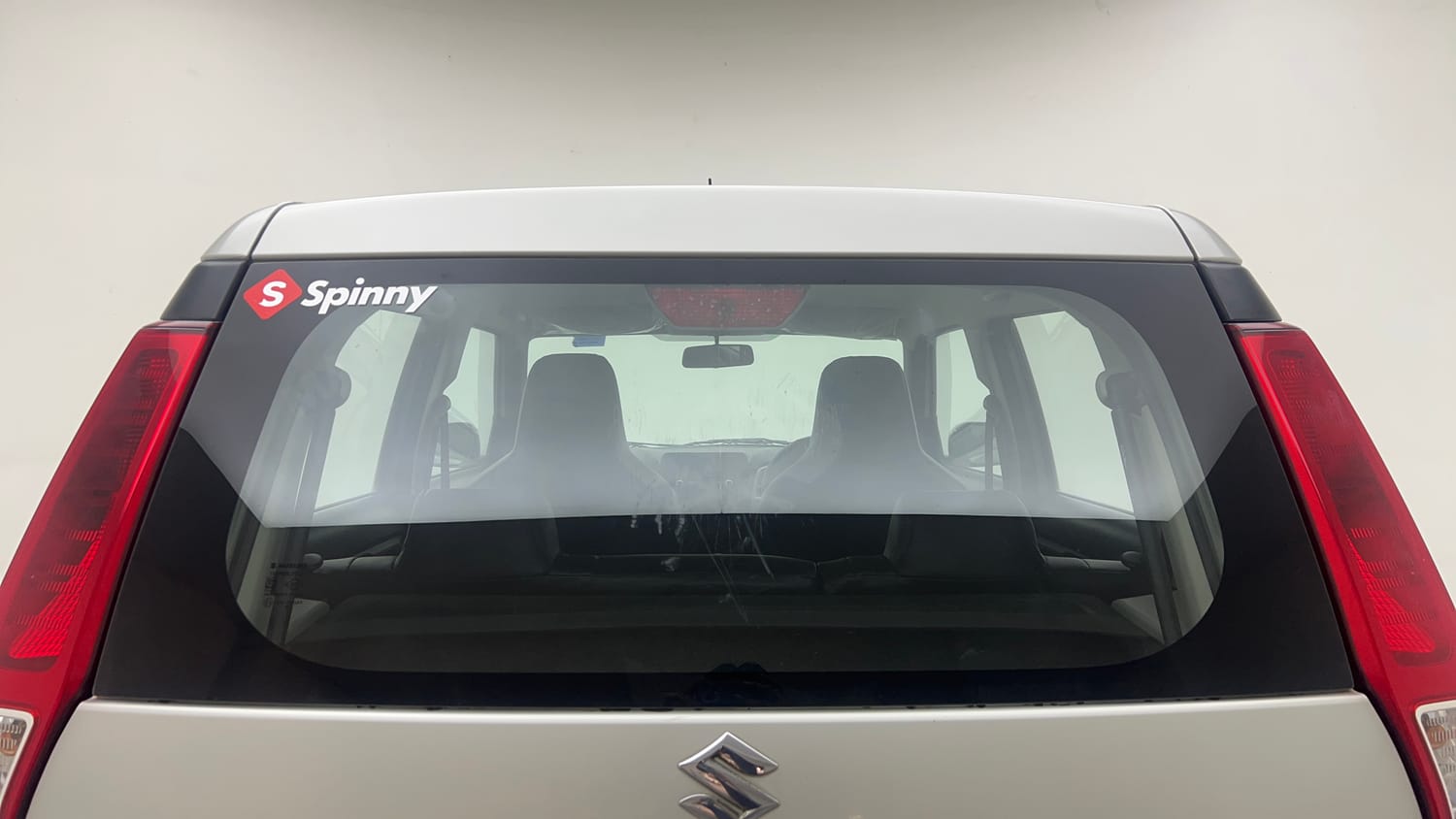 Used 2019 Maruti Suzuki Wagon R VXi 1.0 Petrol Manual exterior BACK WINDSHIELD VIEW