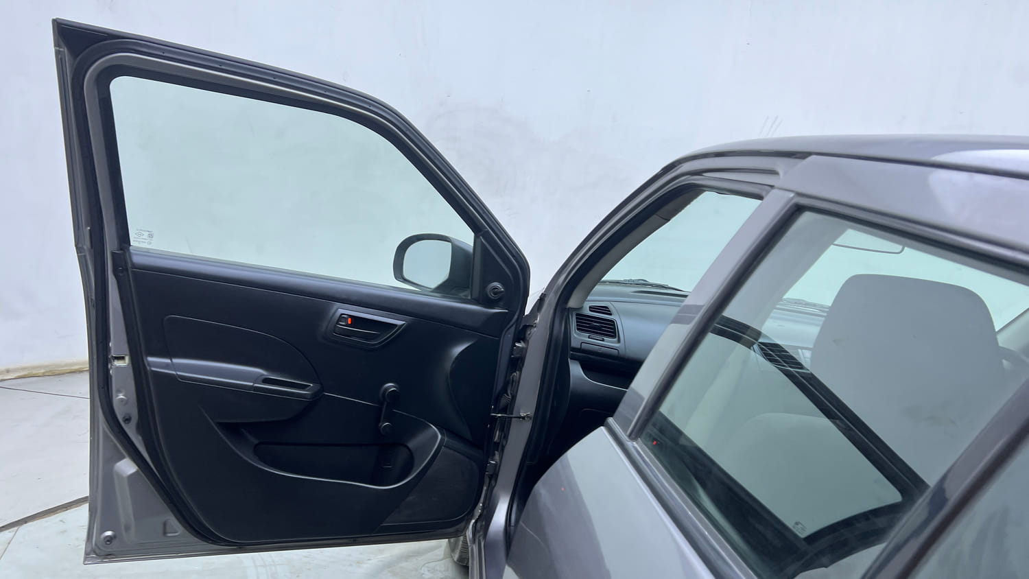 Used 2013 Maruti Suzuki Swift LDi Diesel Manual interior LEFT FRONT DOOR OPEN VIEW