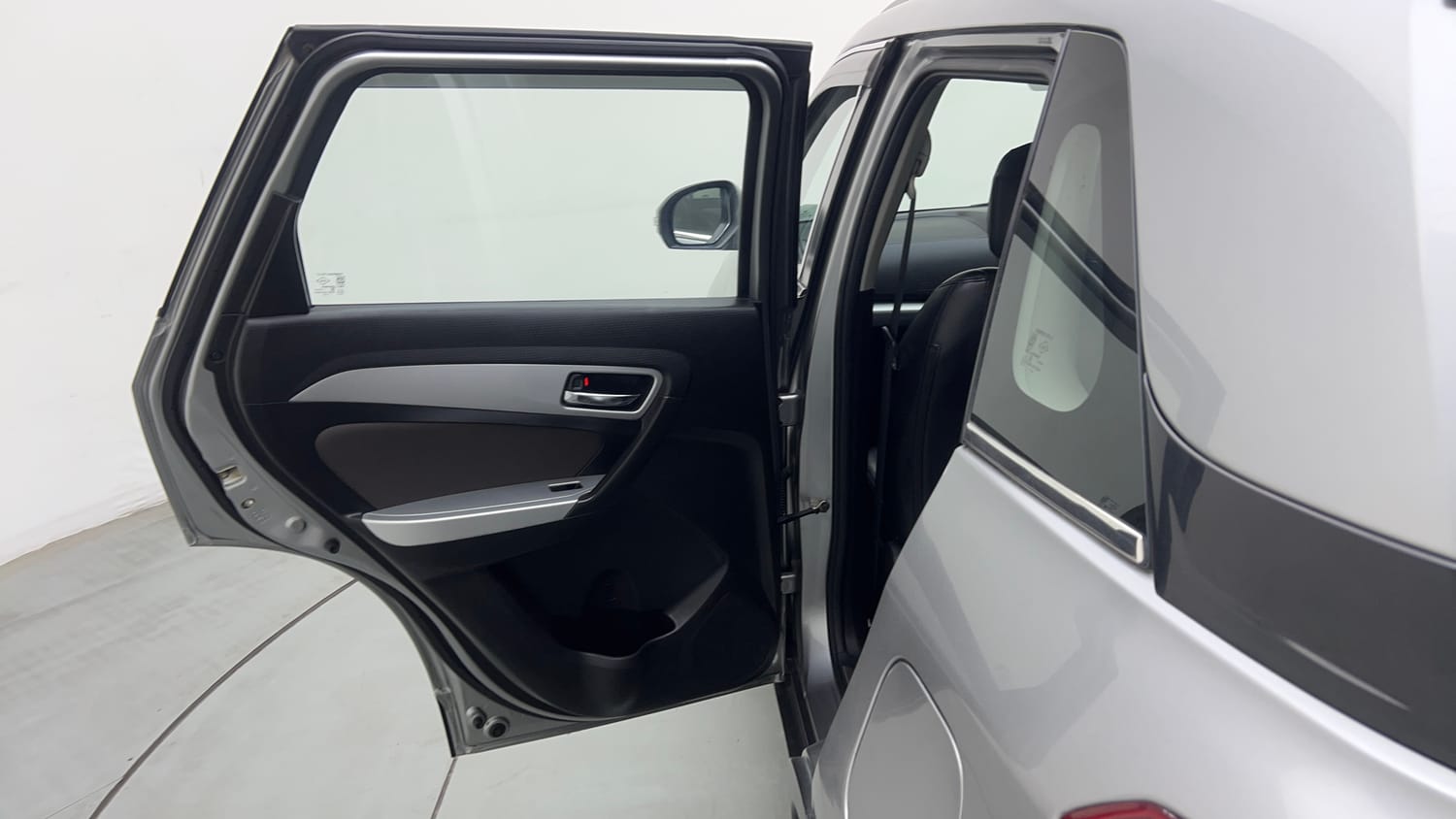 2022 Toyota Urban Cruiser Premium Grade MT-22