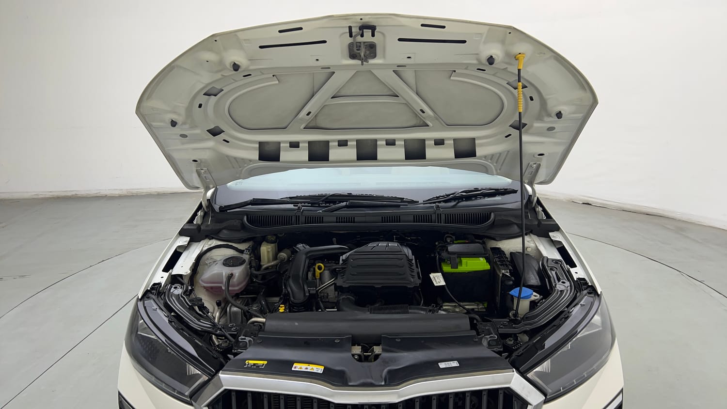 2022 Skoda Slavia Ambition 1.0L TSI AT-27