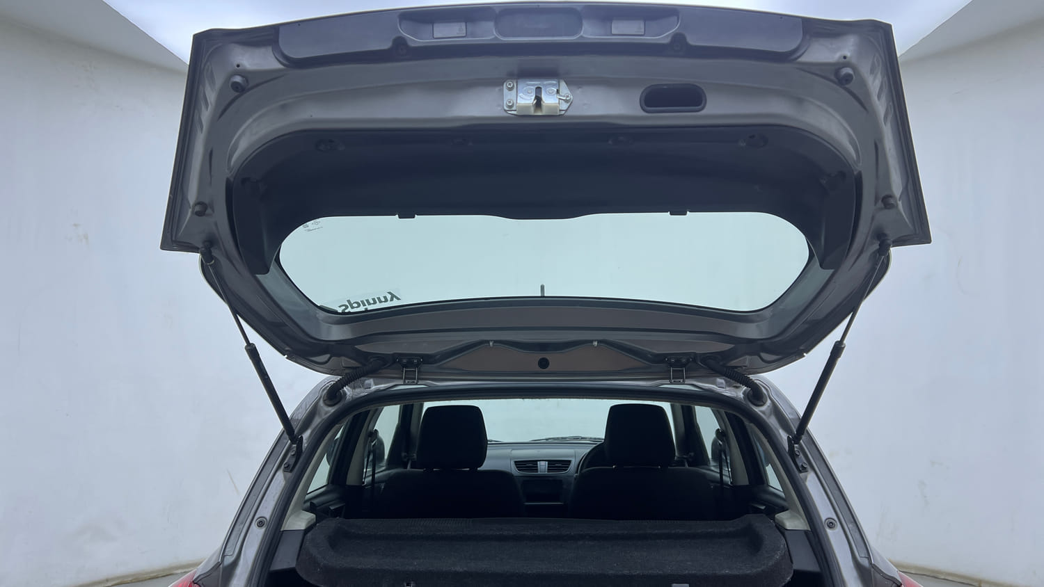 Used 2013 Maruti Suzuki Swift LDi Diesel Manual interior DICKY DOOR OPEN VIEW