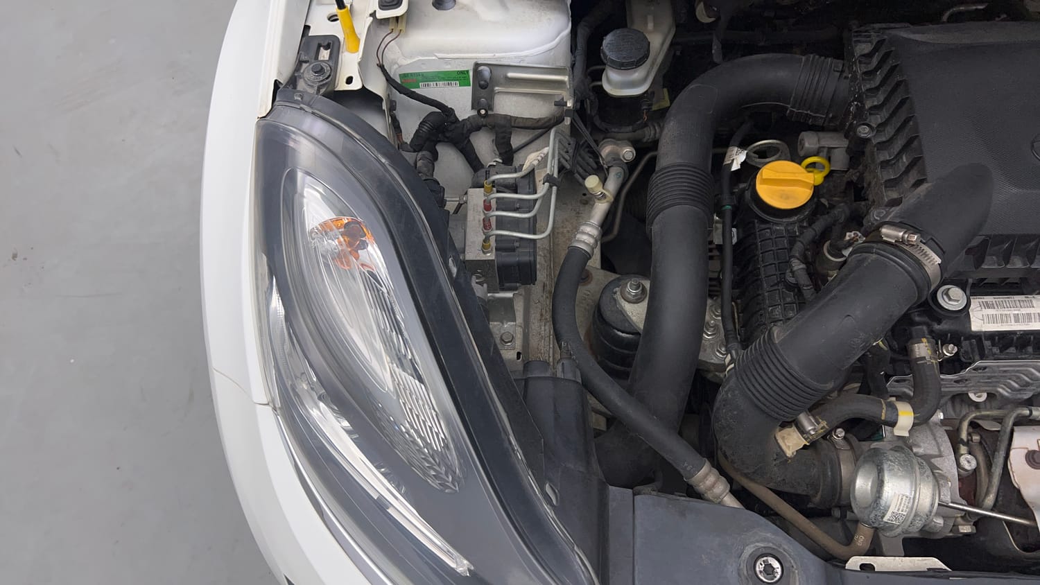 Used 2019 Tata Nexon XZ Plus Dual Tone Petrol Manual engine ENGINE RIGHT SIDE VIEW
