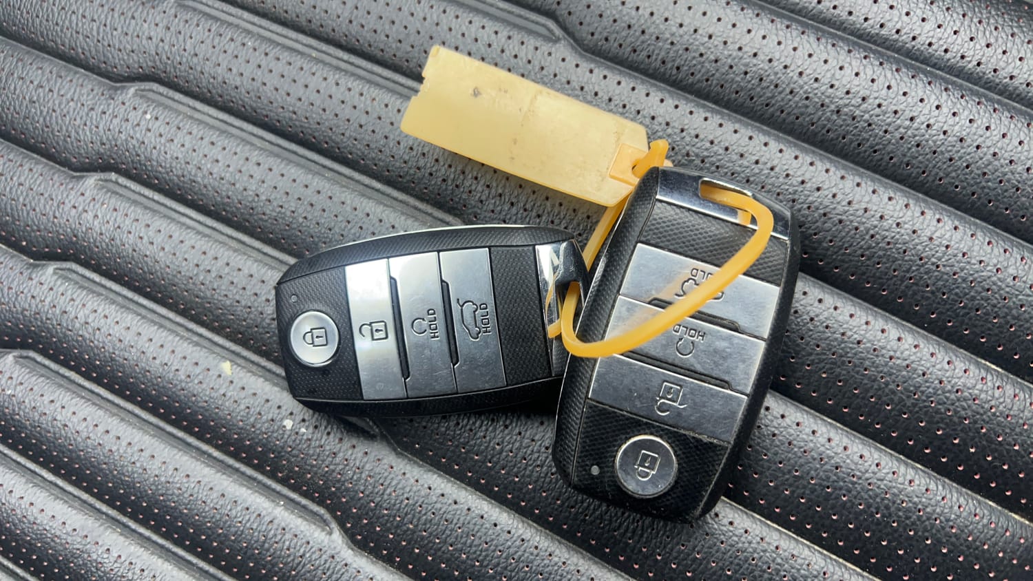 2020 Kia Sonet GTX Plus 1.0 DCT-44