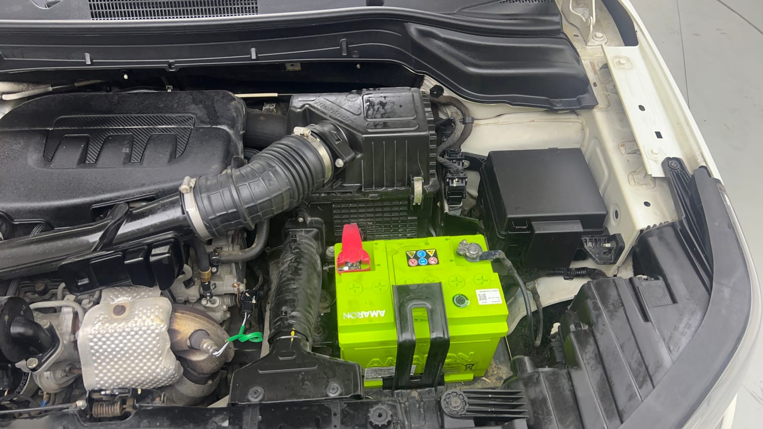 2021 Mahindra XUV 300 W8 (O) 1.2 Petrol-28