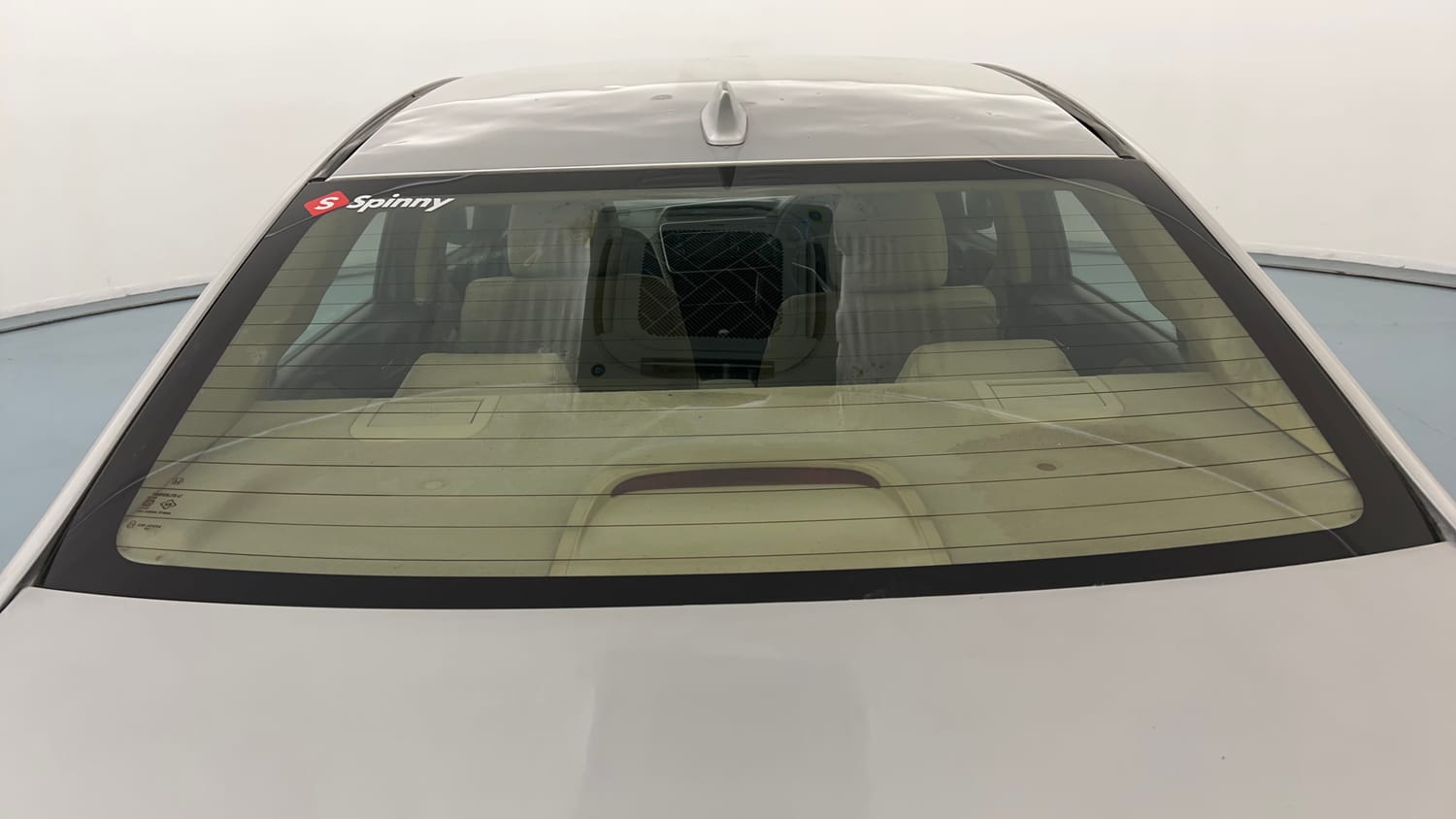 Used 2016 Honda City V Petrol Manual exterior BACK WINDSHIELD VIEW