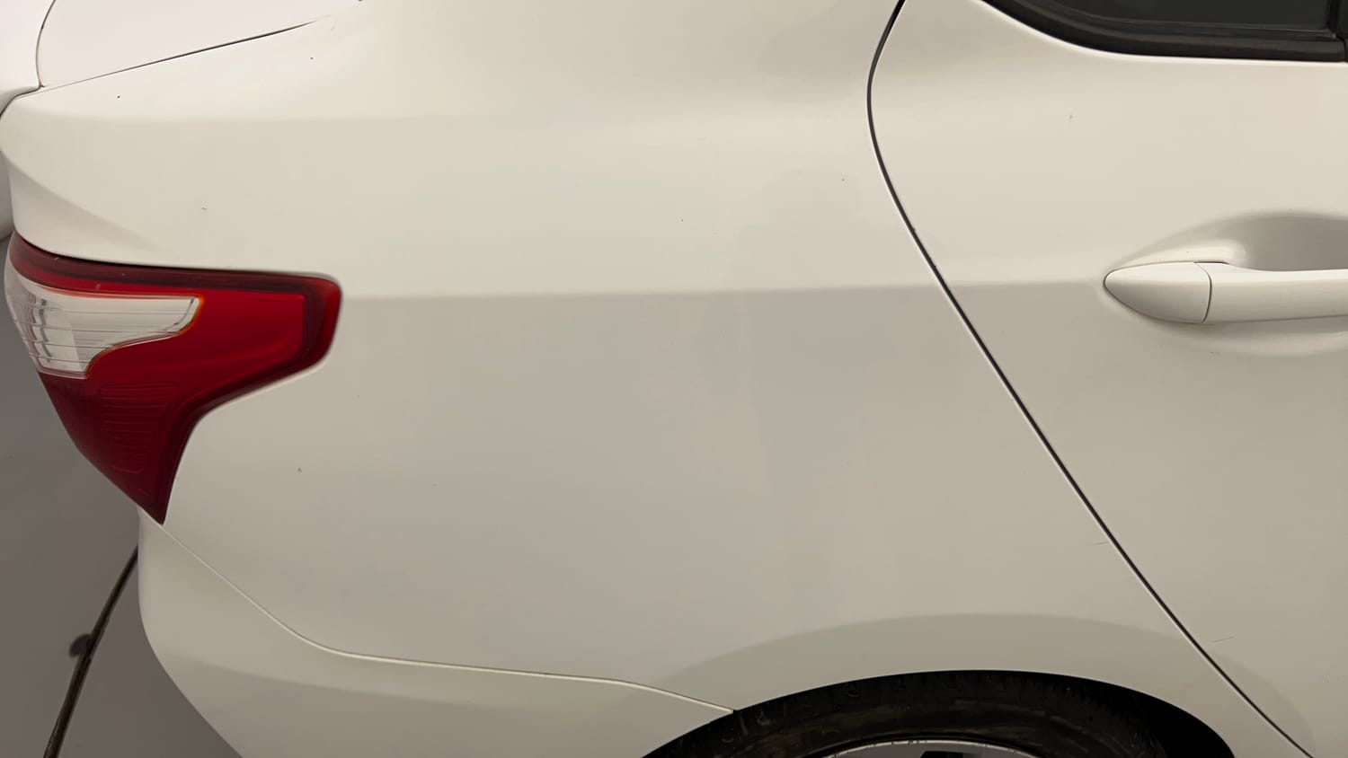 Used 2020 Hyundai Xcent S Petrol+cng(outside fitted) Cng Manual dents MINOR SCRATCH