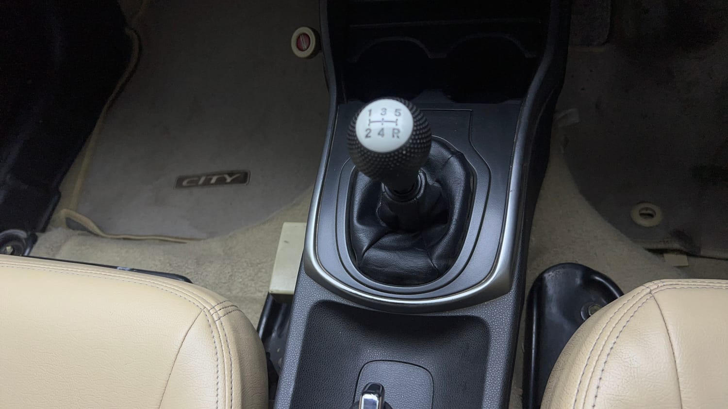2015 Honda City V-16