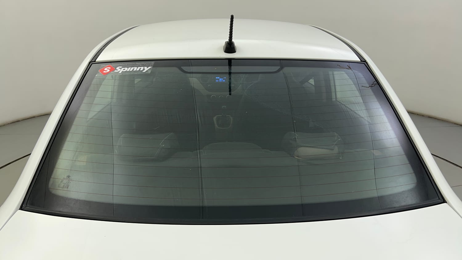 Used 2020 Hyundai Xcent S Petrol+cng(outside fitted) Cng Manual exterior BACK WINDSHIELD VIEW