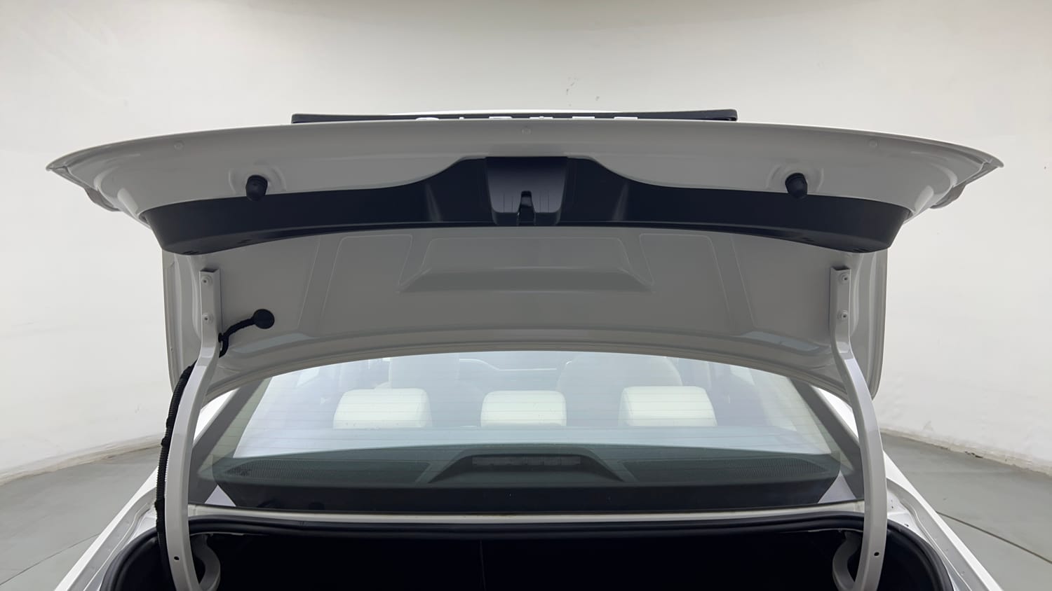 2025 Volkswagen Virtus Highline Plus 1.0 TSI MT-24