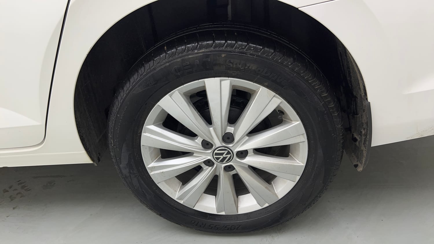 2025 Volkswagen Virtus Highline Plus 1.0 TSI MT-35