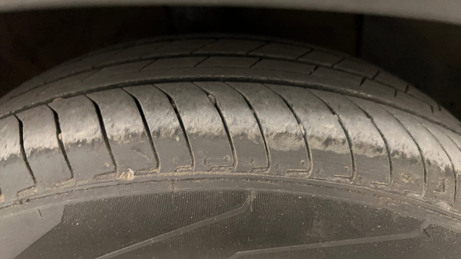 Used 2025 Hyundai Exter SX 1.2 MT Petrol Manual tyres RIGHT FRONT TYRE TREAD VIEW